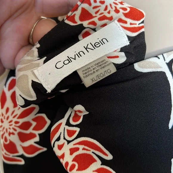 Calvin Klein floral black tank top sleeveless blouse, size XL womens - Picture 7 of 8
